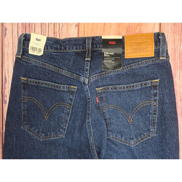 Levis Ribcage Bell High Rise Jeans 30X32 Blue Denim Slim Hip & Thigh NWT NEW - Picture 7 of 9
